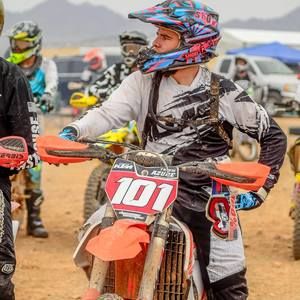 Meet your Posher, Travis